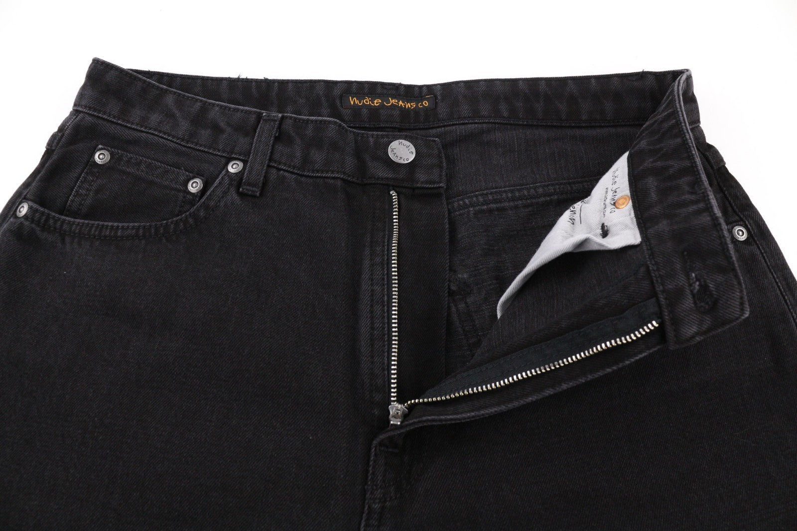 NUDIE JEANS Breezy Britt vyriški džinsai W32/L30 juodi skalbti medvilniniai džinsai su užtrauktuku 