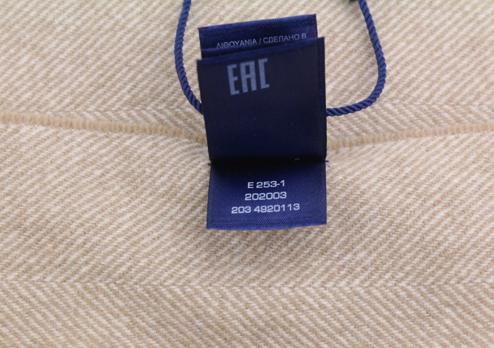 GANT Herringbone Wool Scarf Women Scarf OS Warm Khaki Wool Tight-Knit Fringes