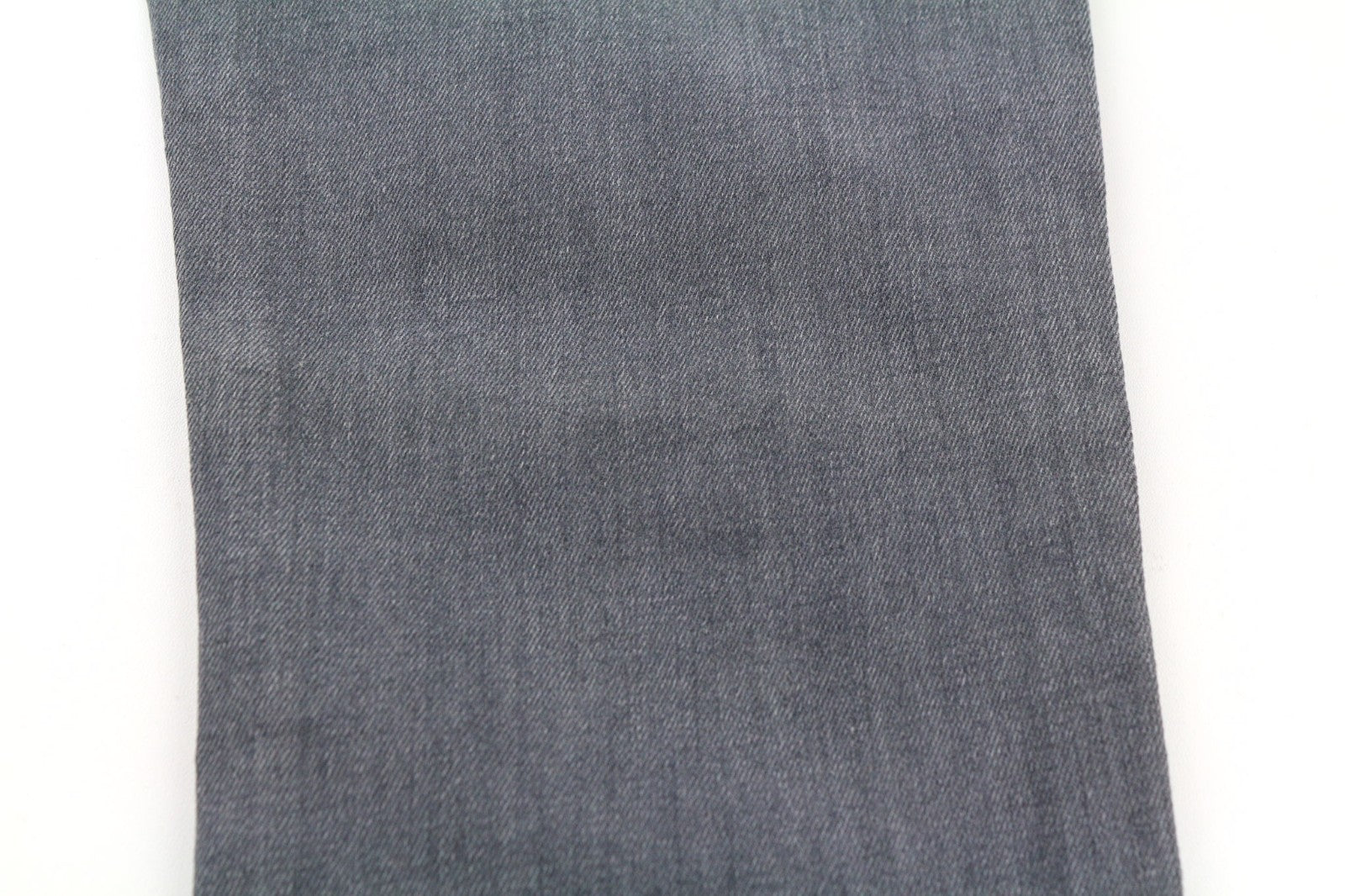 NUDIE JEANS vyriški aptempti ilgi džinsai W31/L34 tamsiai pilki, ploni, su užtrauktuku 