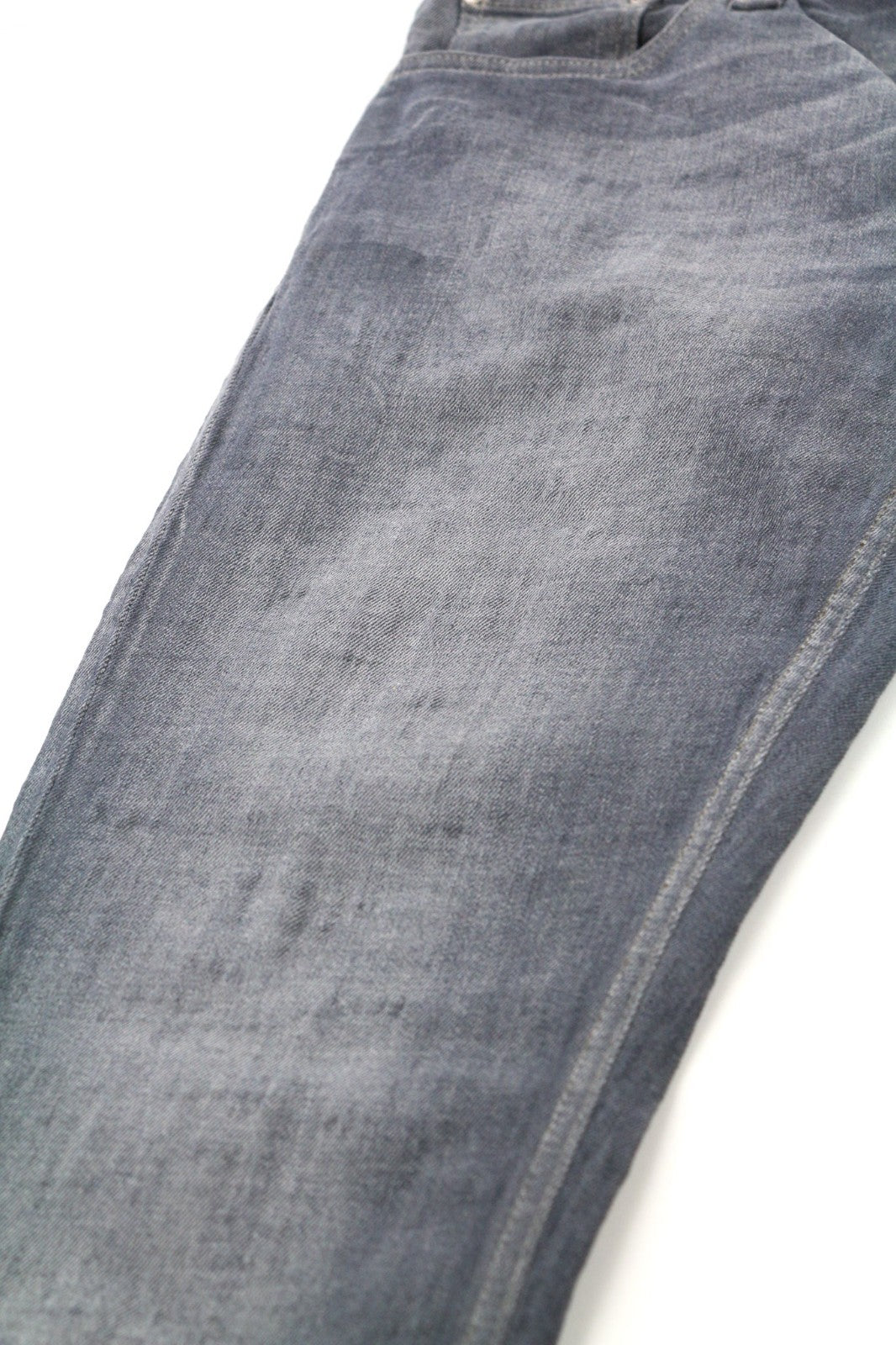 NUDIE JEANS vyriški aptempti ilgi John džinsai W33/L34 tamsiai pilki, ploni, ekologiški džinsai 