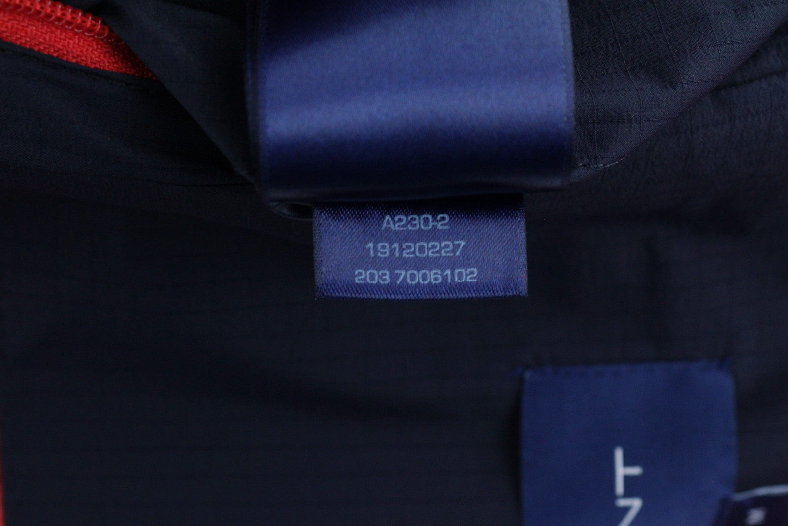 GANT dryžuotas pūstas vyriškas švarkas M, ryškiai raudonas, dygsniuotas, su gobtuvu, RRP399 