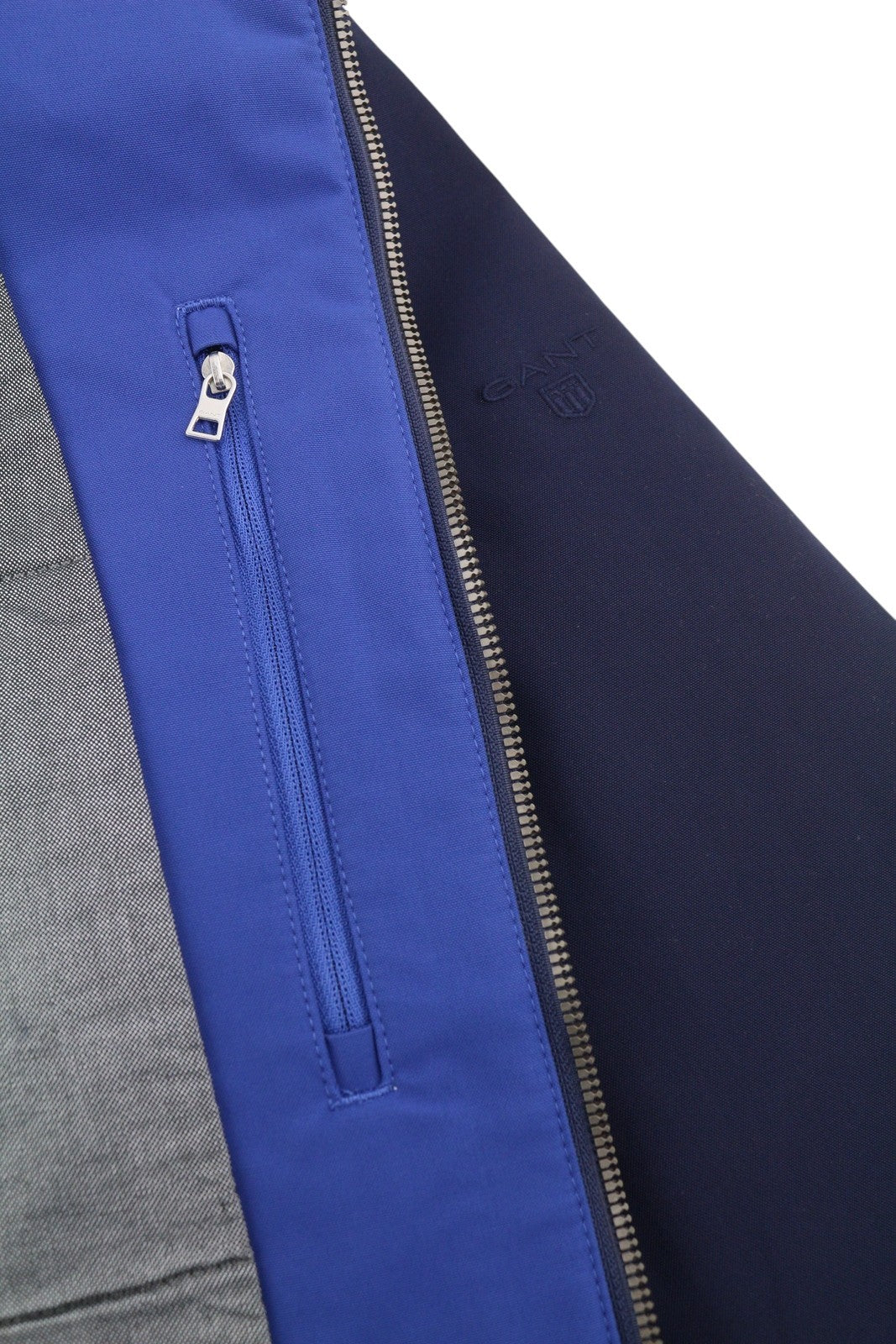 GANT „The Rough Weather Slicker“ vyriška striukė M su tamsiai mėlyna paminkštinta gobtuvu RRP449 