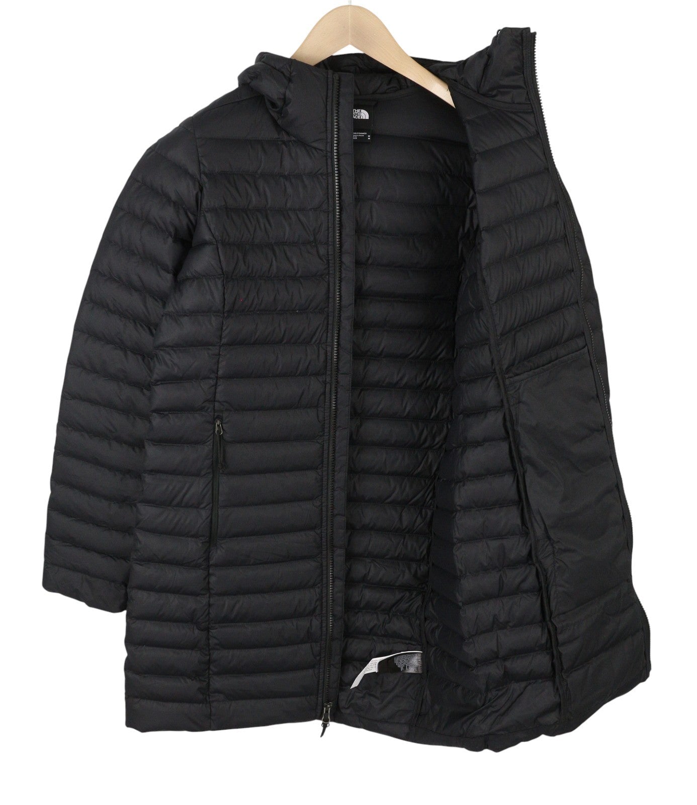 THE NORTH FACE moteriška striukė M, juoda, 700 pūkinė, dygsniuota, su gobtuvu, užtrauktuku, vidutinė kaina – 299 USD 