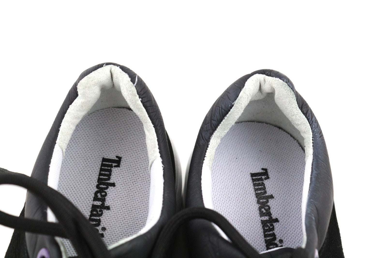 TIMBERLAND A211C-A3646 moteriški juodi odiniai sportbačiai su raišteliais, dydis EU39/39.5. 