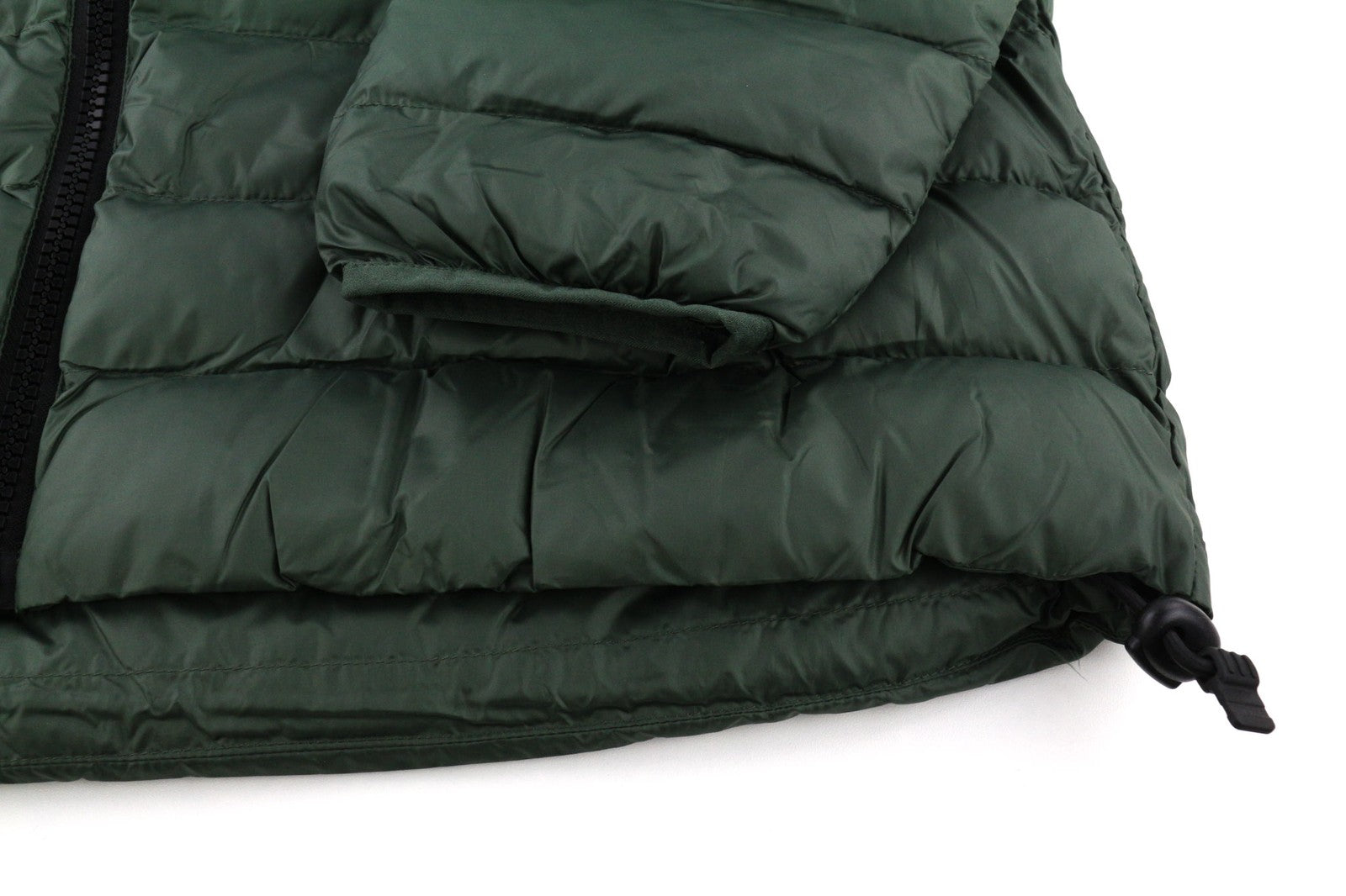 DIESEL W-Dwain vyriška striukė L, juoda, 3M Thinsulate, su gobtuvu ir užtrauktuku, RRP299