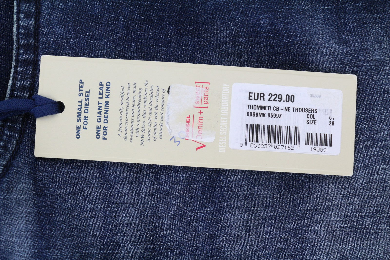 DIESEL Thommer CB-NE 0699Z vyriški džinsai W28 mėlyni, skalbti, prigludę, tamprūs užtrauktukai 