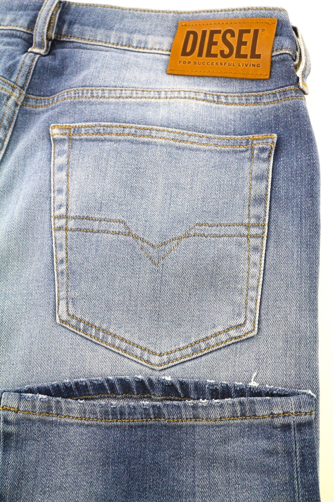 DIESEL D-Mihtry 009NF Men's Jeans W34/L30 Blue Straight Fit Stretch Button