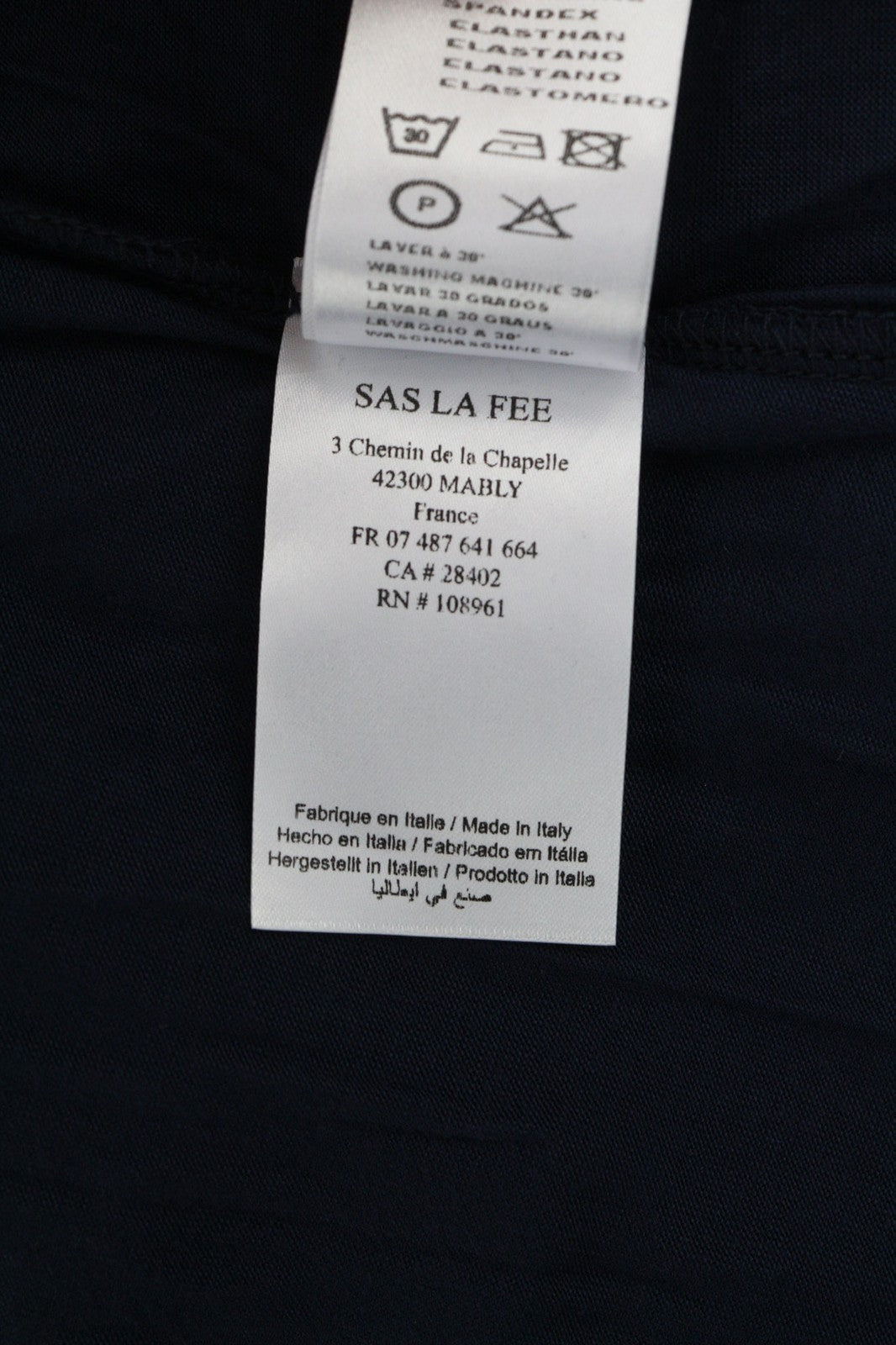 LA FE MARABOUTE moteriška suknelė, 38 cm, marginta ilgomis rankovėmis, V formos iškirpte, elastingu juosmeniu. 