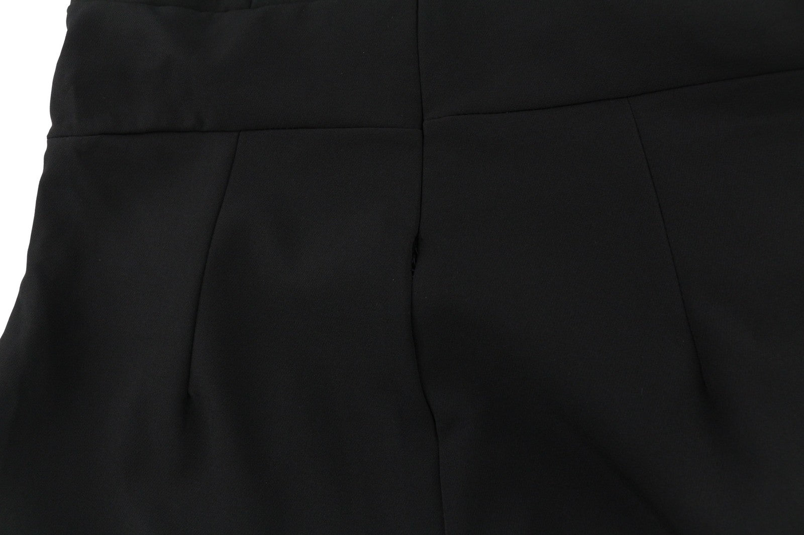 MAKADAMIA Women's Jumpsuit 38 Black Sleeveless Fitted V-Neck Logo Pocket Overall