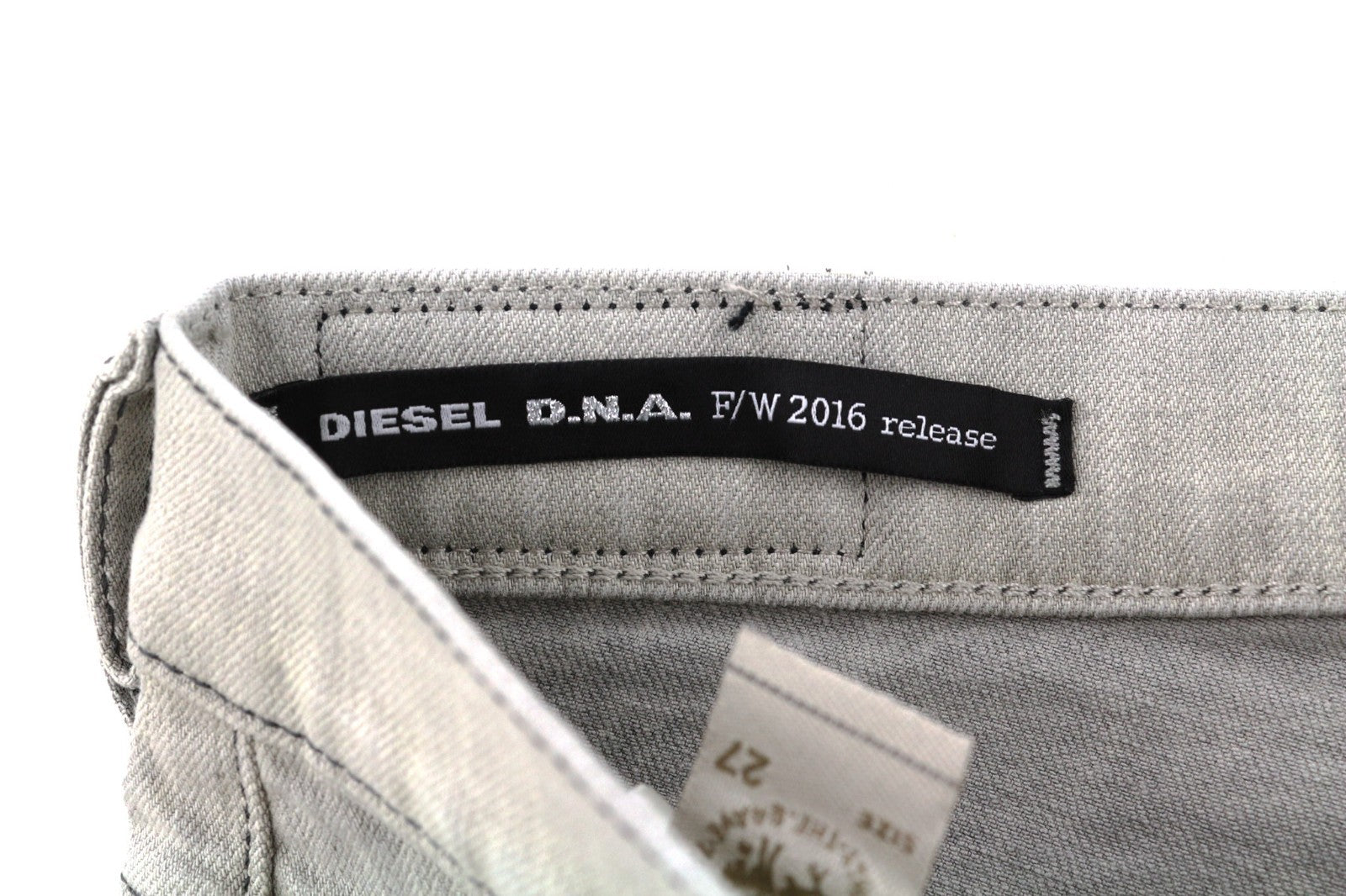 DIESEL Belthy 0676M Women's Jeans W27/L32 D.N.A. Slim Straight Stretch RRP180