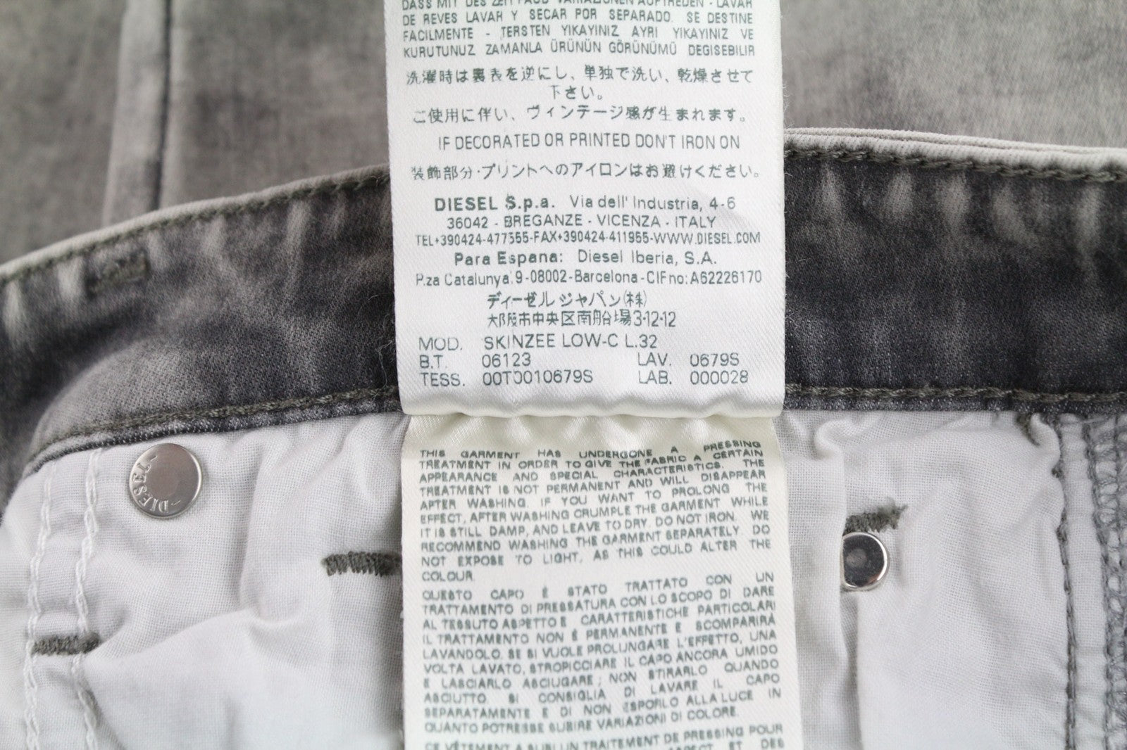 DIESEL Skinzee Low-C 0679S Women's Jeans W28/L32 Grey Slim Skinny Washed Fit