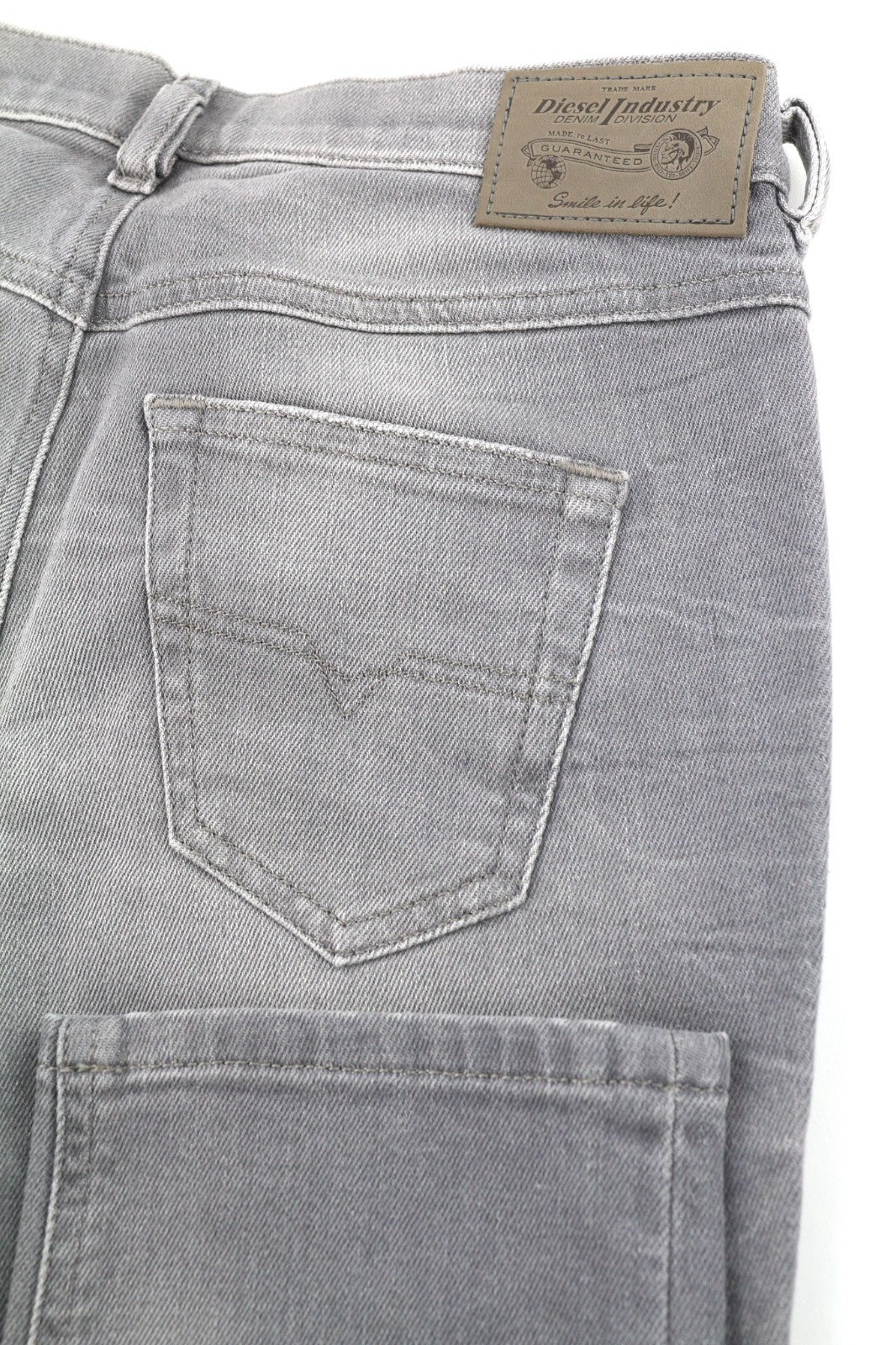 DIESEL Belthy-Ankle 0853H Women's Jeans W24/L32 Grey Slim Straight Washed