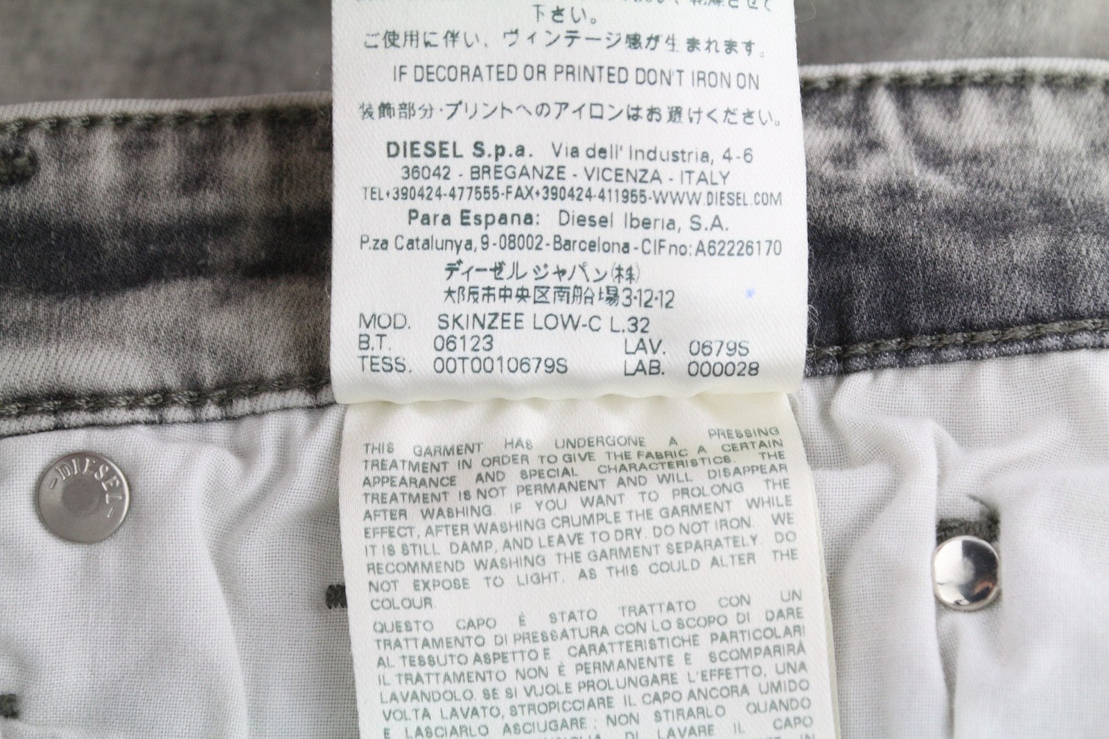 DIESEL Skinzee Low-C 0679C Women's Jeans W30/L32 Skinny Super Slim Low Waist