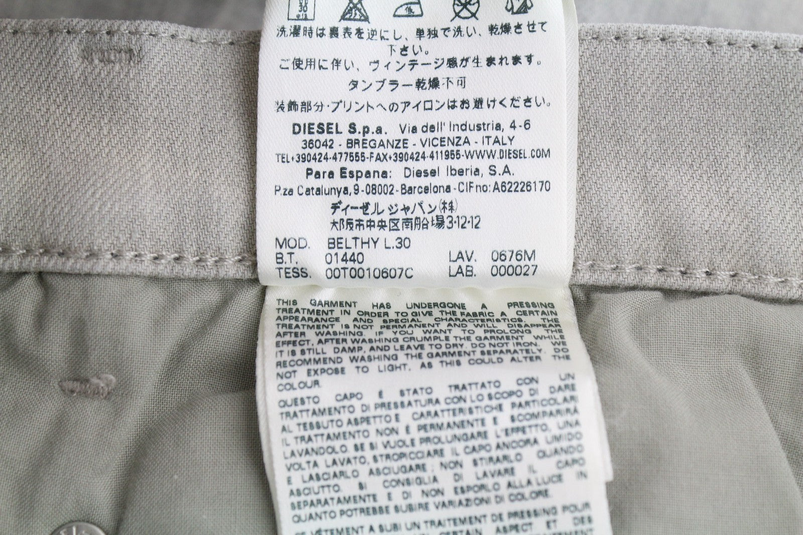 DIESEL D.N.A. Belthy 0676M Women's Jeans W25/L30 Straight Slim Low Waist RRP180