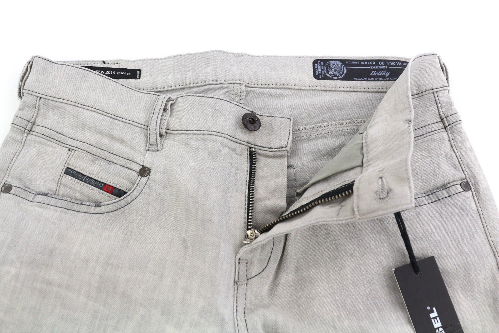 DIESEL D.N.A. Belthy 0676M Women's Jeans W25/L30 Straight Slim Low Waist RRP180