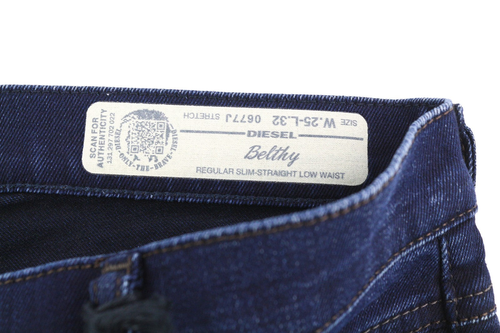 DIESEL Belthy 0677J Women's Jeans W25/L32 Slim Straight Stretch Low Waist Blue