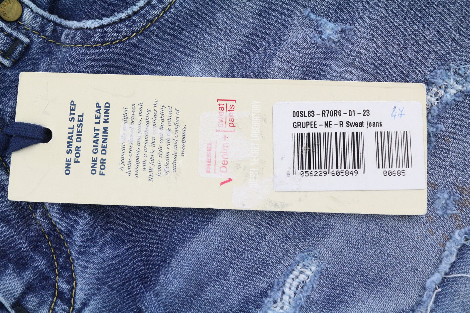 DIESEL Grupee-Ne 0607U Women's Jeans W23 Jogg Sweat Skinny Washed RRP250