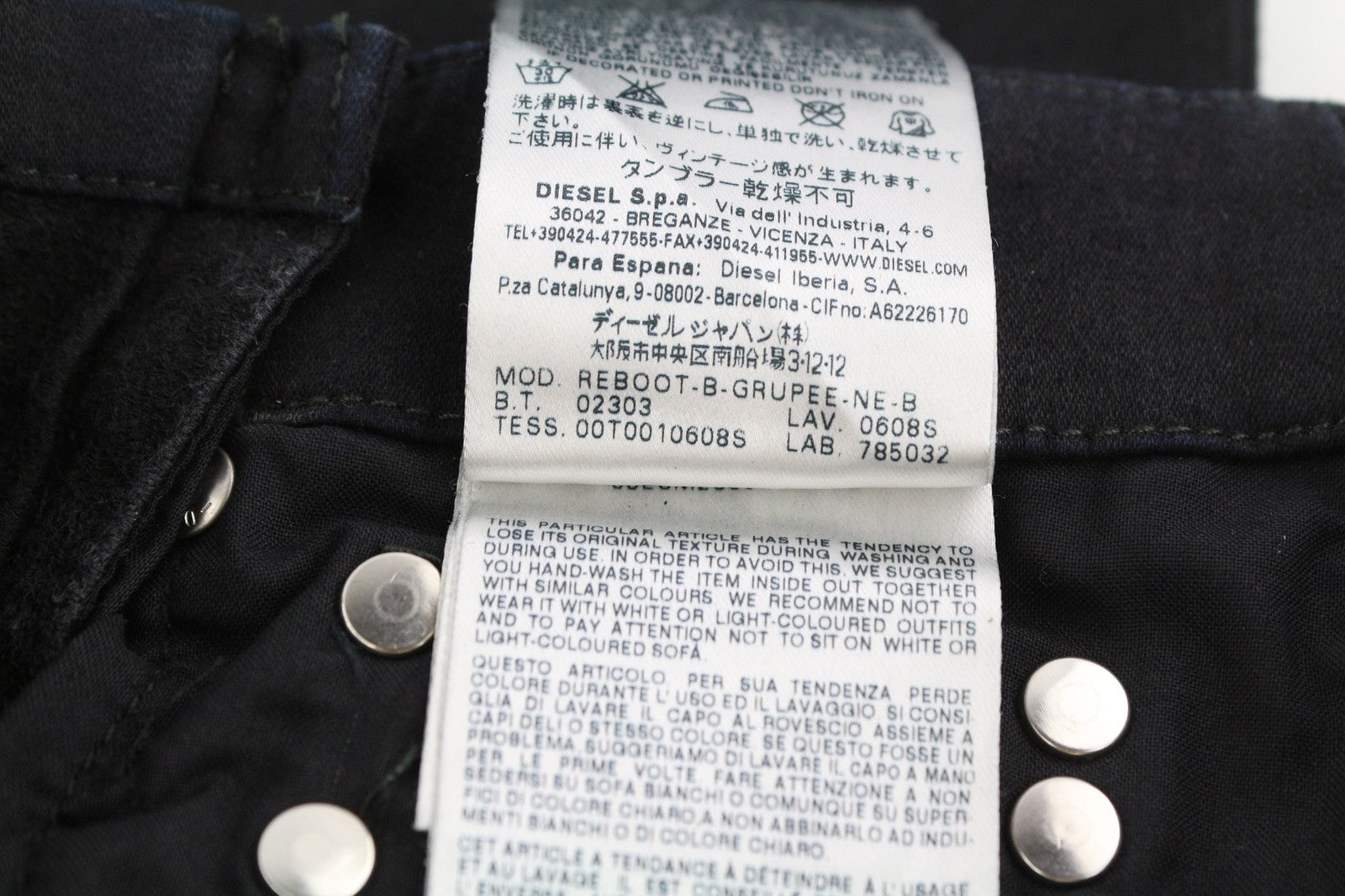 DIESEL Reboot-B-Grupee-Ne-B 0608S Women's Jeans W23 Jogg Sweat Black RRP280