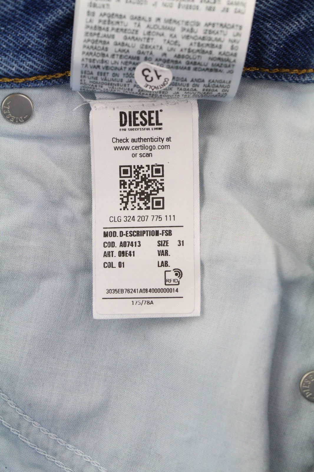 DIESEL D-Escription-FSB 09E41 Women's Jeans W31 Bootcut Washed Blue Denim