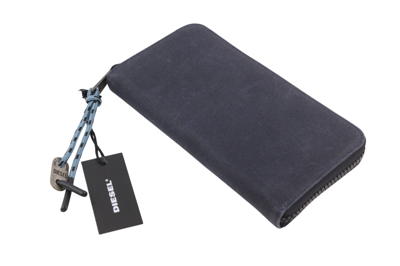 DIESEL Isuki 24 Zip Men's Wallet One Size Black Zip All Season Logo RRP150