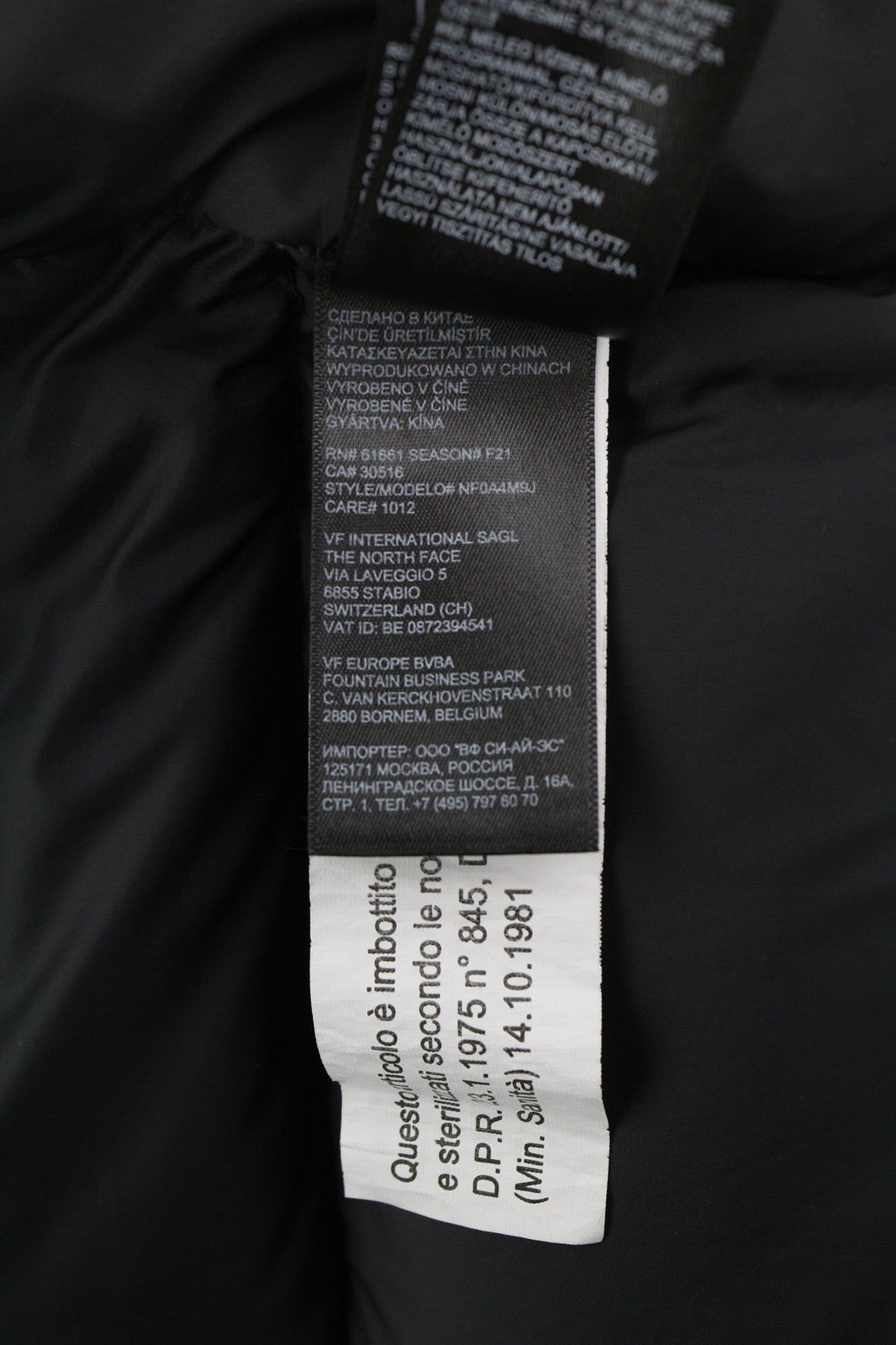 THE NORTH FACE Diablo Men's S 700 Down Black Quilted Puffer Logo Jacket