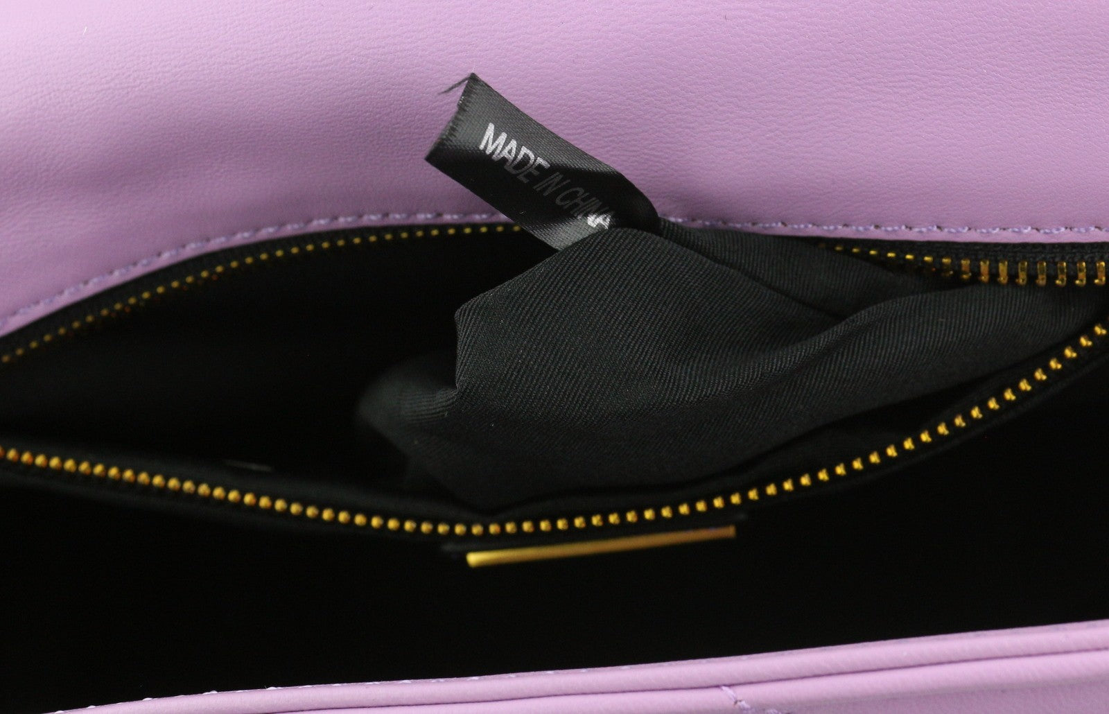 LA CARRIE Stich&Spun Logos Women Bag OS Purple Leather Quilted Crossbody