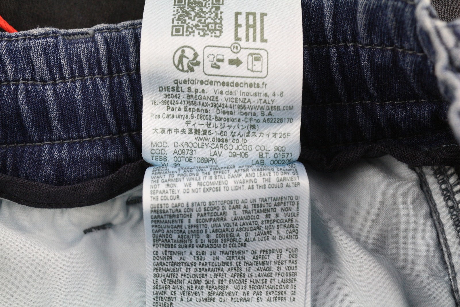 DIESEL D-Krooley-Cargo Jogg 09H05 Men Jeans W32 Dark Blue Elastic Waist RRP350