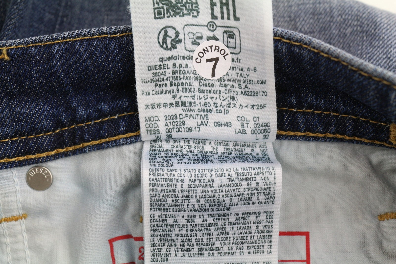 DIESEL 2023 D-Finitive 09H43 Men's Jeans W38/L32 Blue Regular Tapered RRP225