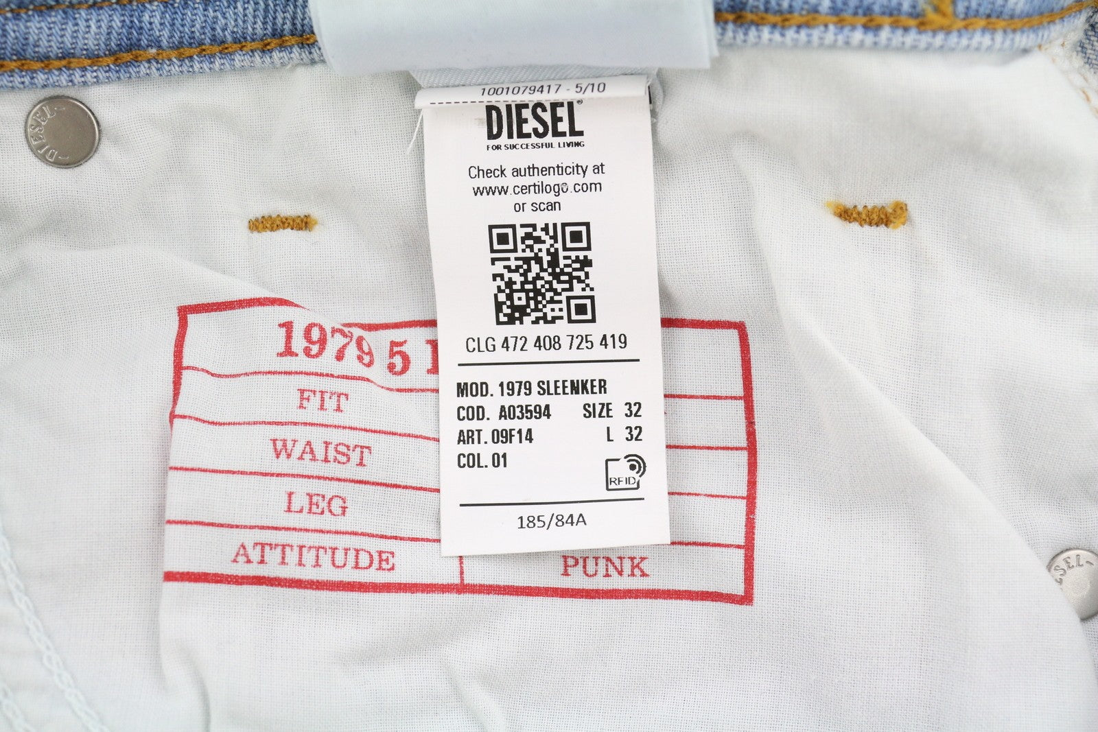 DIESEL 1979 Sleenker 09F14 Men Jeans W32/L32 Skinny Distress Low Blue RRP250