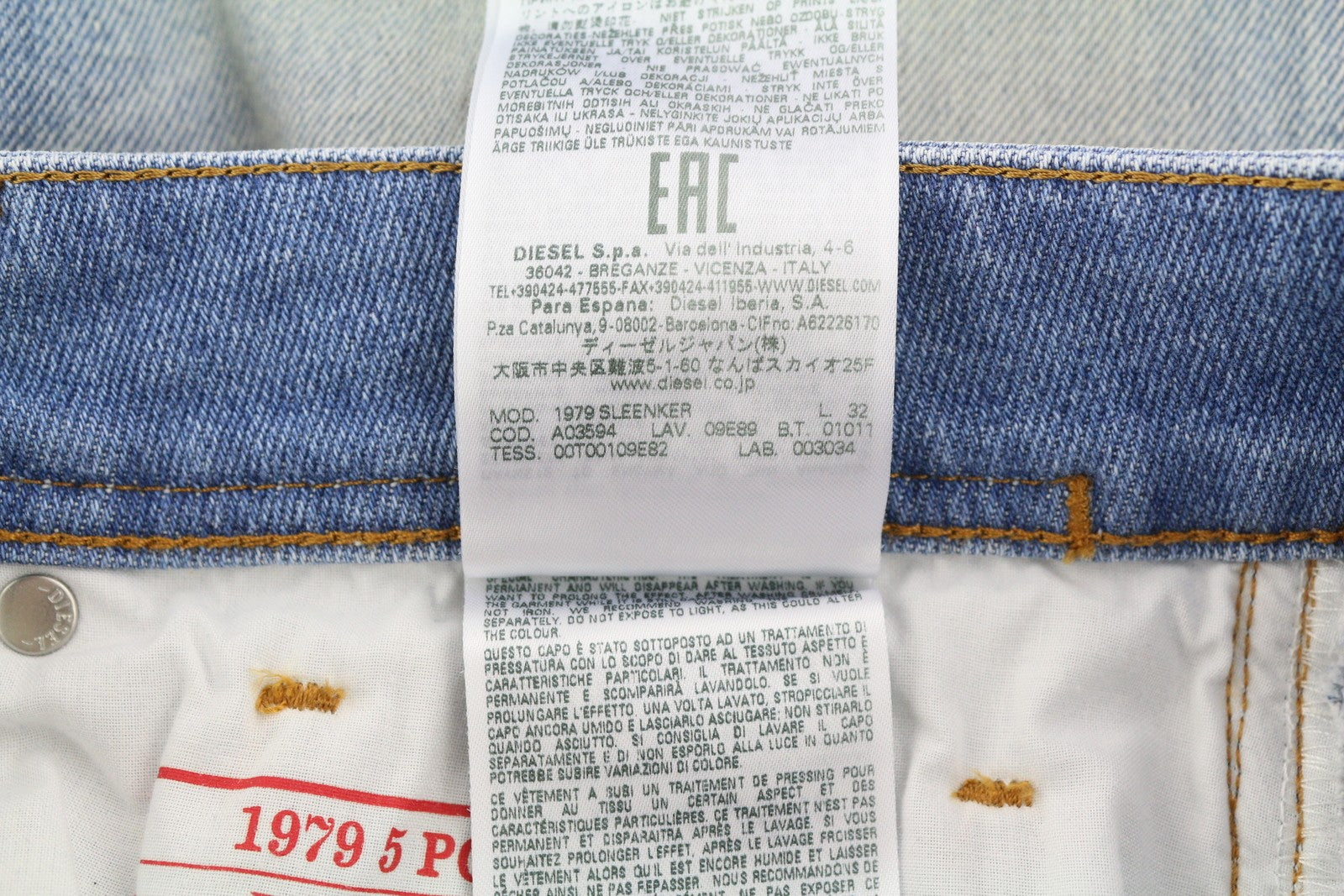 DIESEL 1979 Sleenker 09E89 Men Jeans W32/L32 Skinny Low Waist Blue Denim RRP295