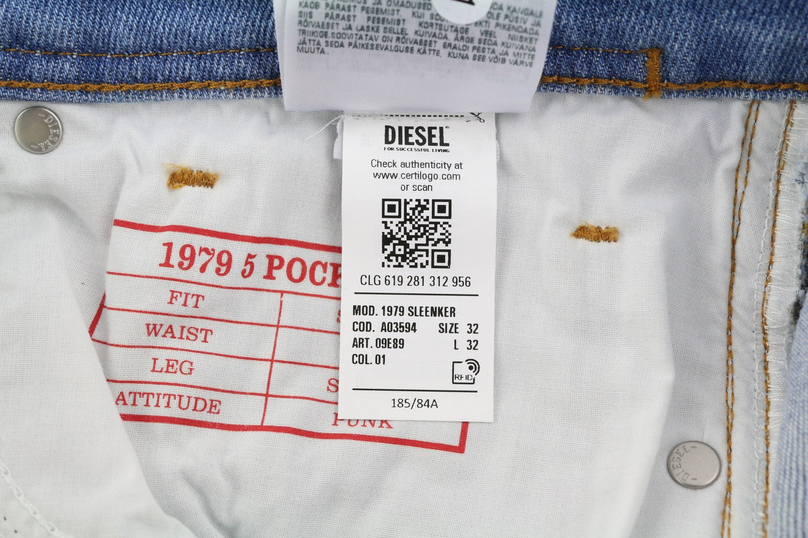 DIESEL 1979 Sleenker 09E89 Men Jeans W32/L32 Skinny Low Waist Blue Denim RRP295