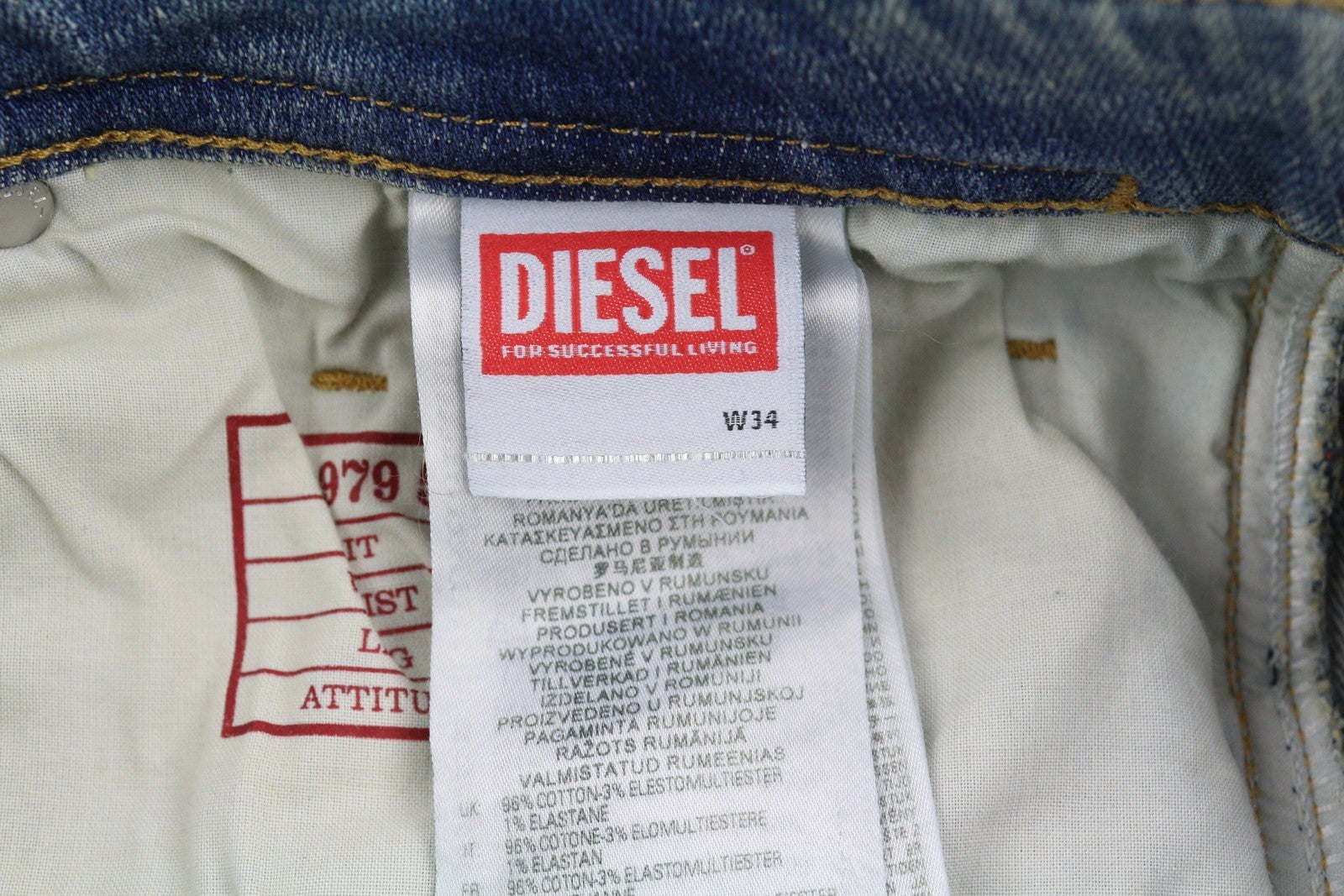 DIESEL 1979 Sleenker E9C01 Men's Jeans W34/L30 Skinny Low Blue Washed RRP275