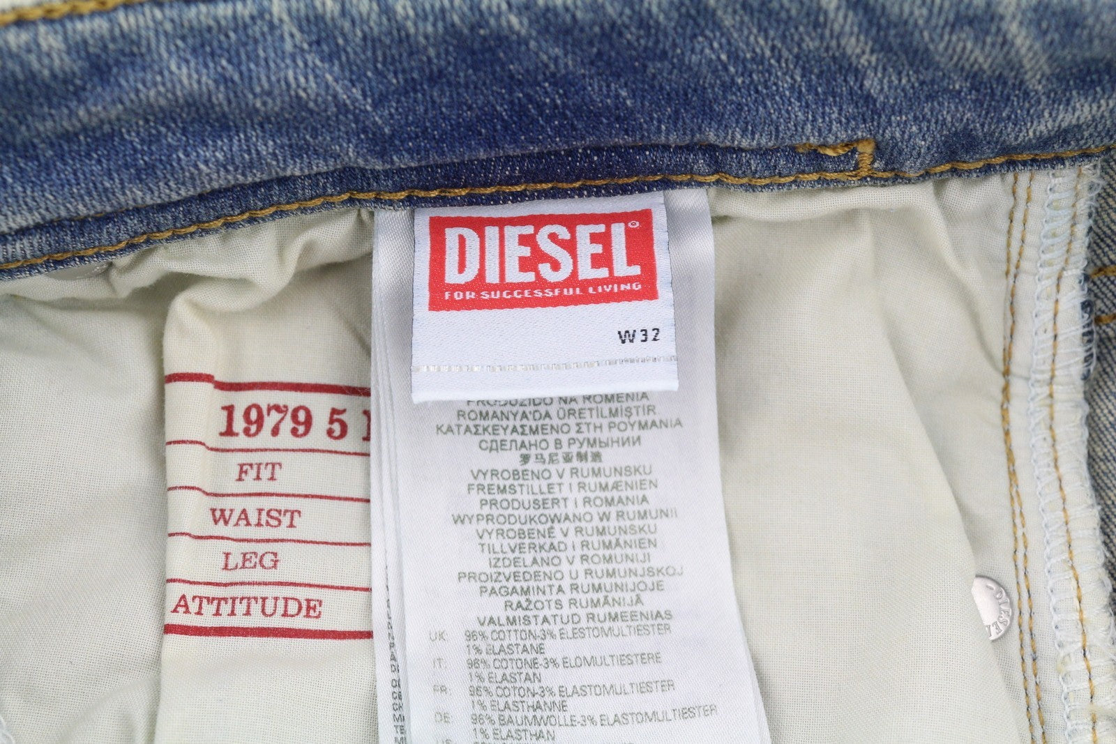 DIESEL 1979 Sleenker E9C01 Men's Jeans W32/L30 Skinny Distress Low Blue RRP275
