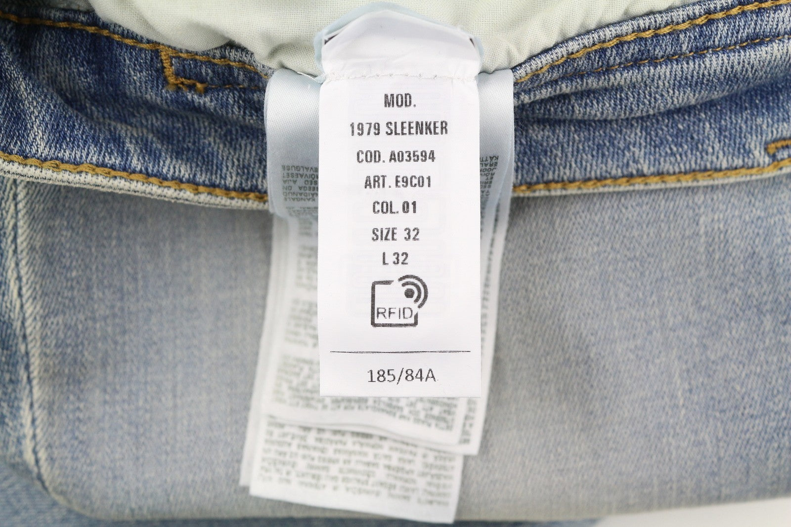 DIESEL 1979 Sleenker E9C01 Men's Jeans W32/L32 Skinny Distress Blue Low RRP275