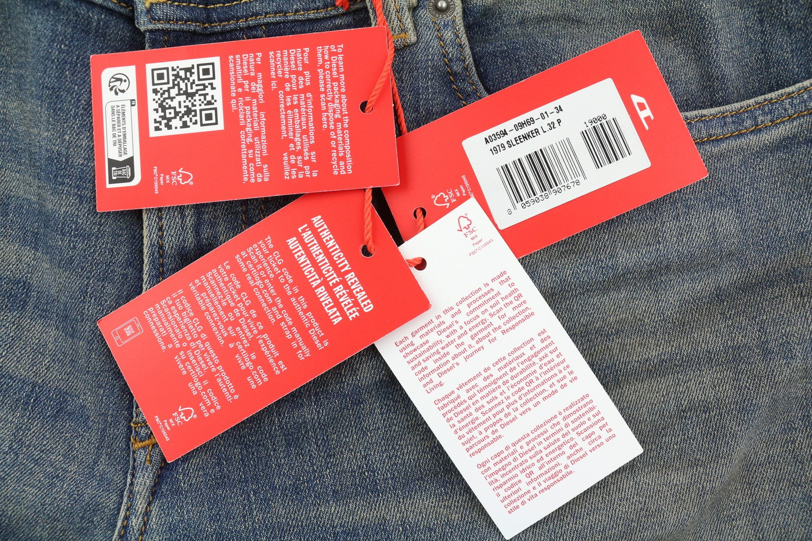 DIESEL 1979 Sleenker 09H69 Men Jeans W34/L32 Skinny Low Waist Blue Denim RRP225