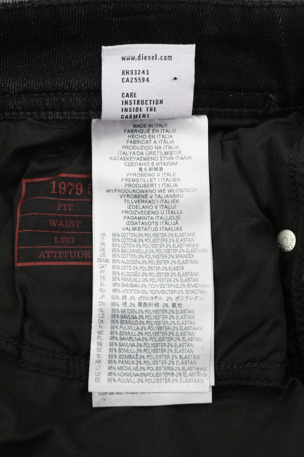 DIESEL 1979 Sleenker 09A89 Men W32/L32 Skinny Low Rise Distressed Black RRP275