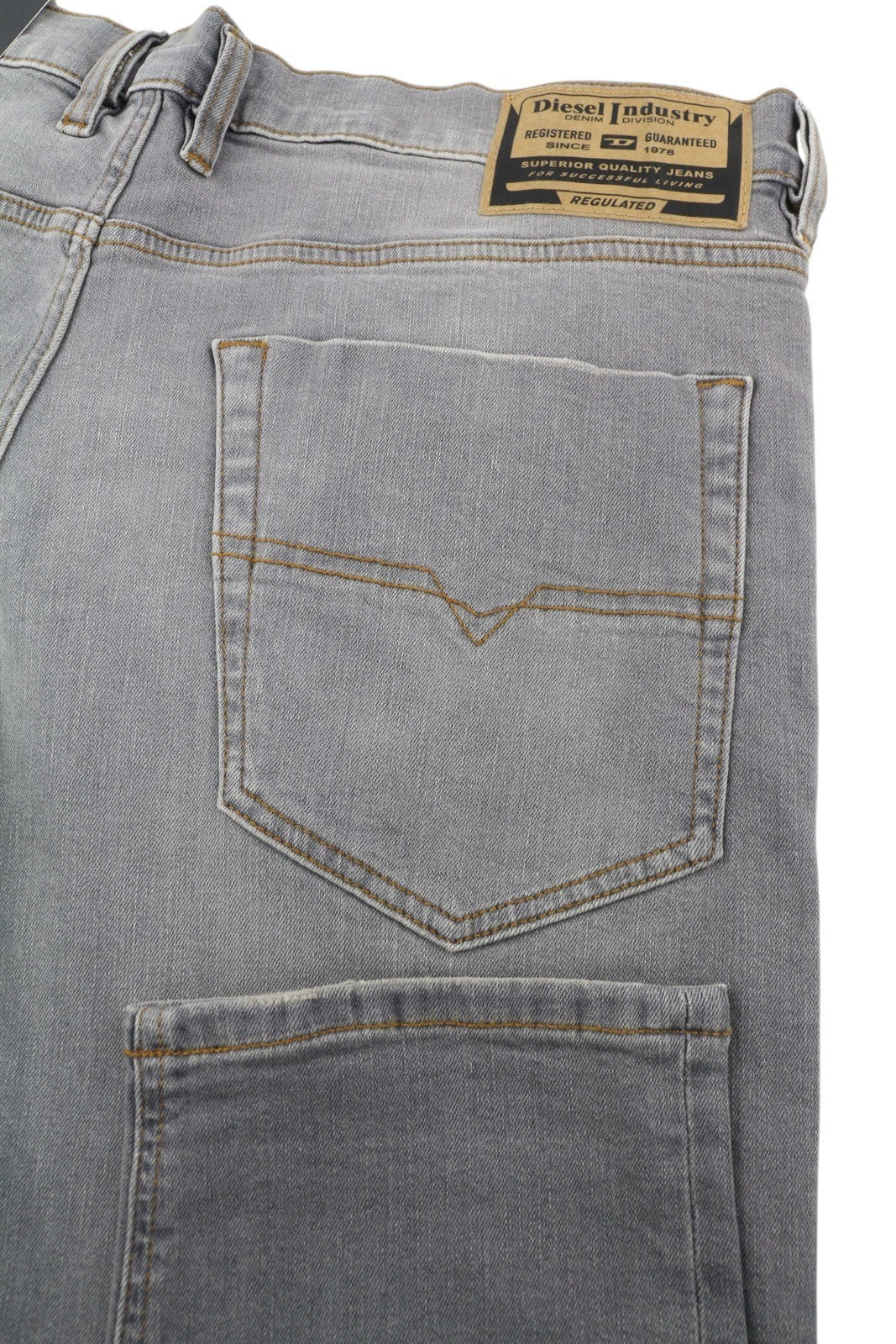 DIESEL Tepphar RB061 Men's W36/L32 Slim Faded Grey Button Fly Denim RRP175