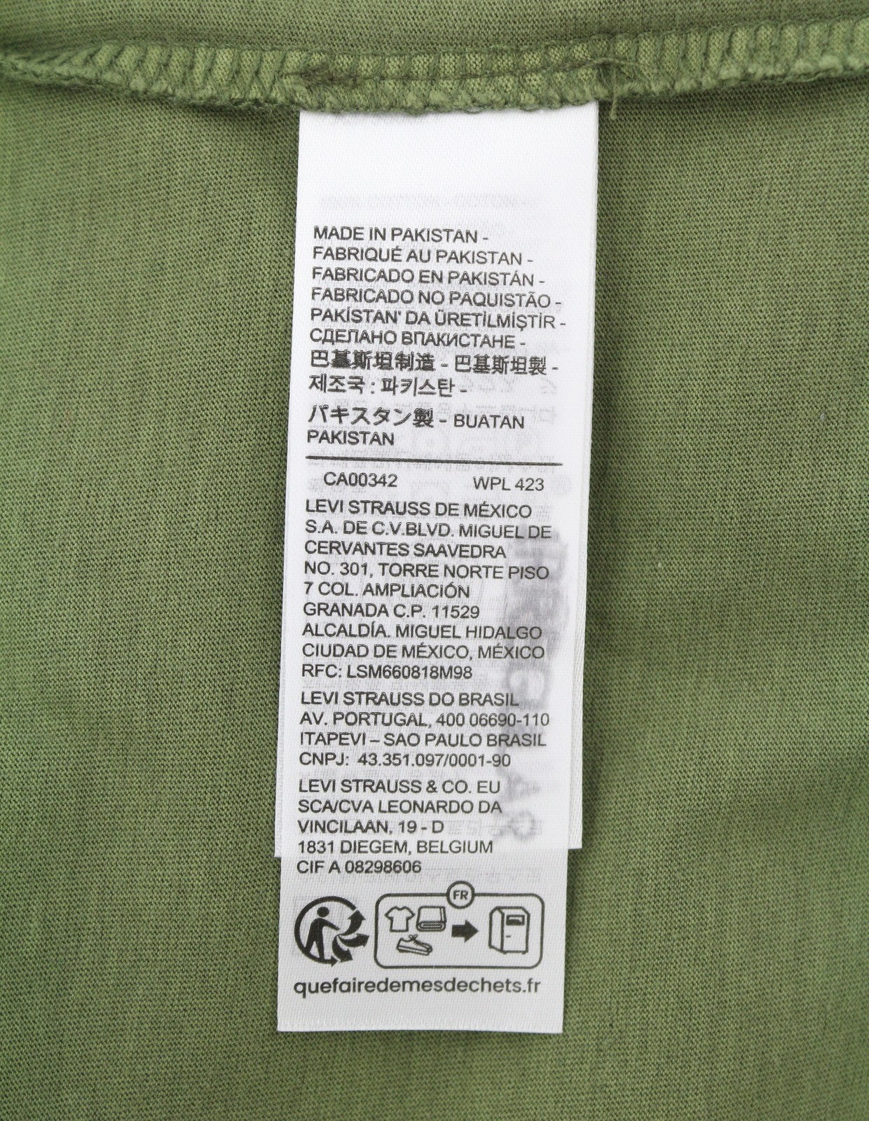 LEVI'S Slim Men T-Shirt XL Khaki Green Tricot Cotton Crew Neck Short Sleeve