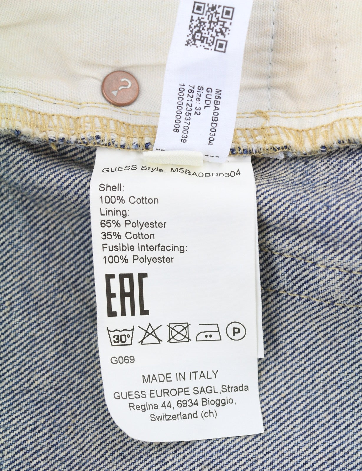 GUESS USA Straight Men Jeans W32 Blue Whiskers Faded Button Fly Denim