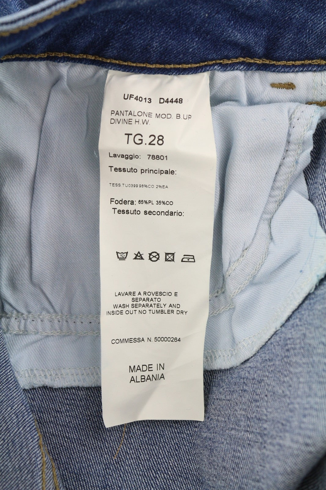 LIU JO Divine Women's W28/L30 High Waist Bottom Up Black Washed Skinny