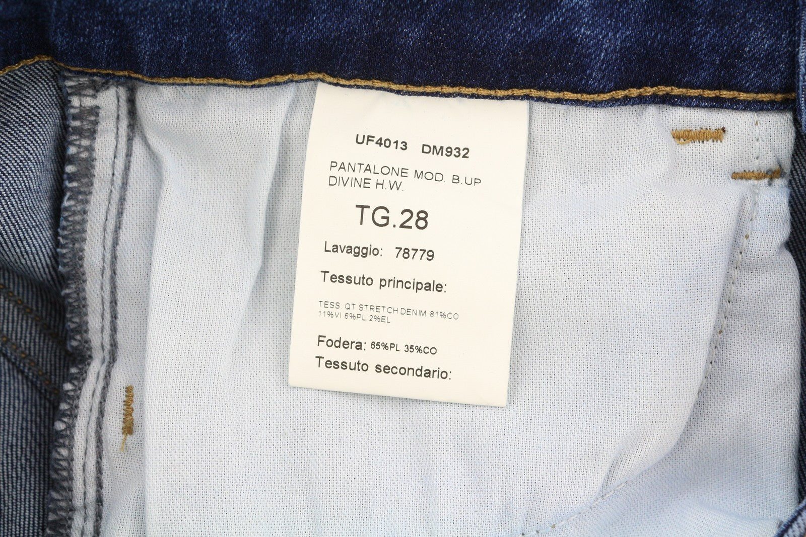 LIU JO Divine Women's W28 Skinny Faded Blue Denim Zip Fly Casual Logo