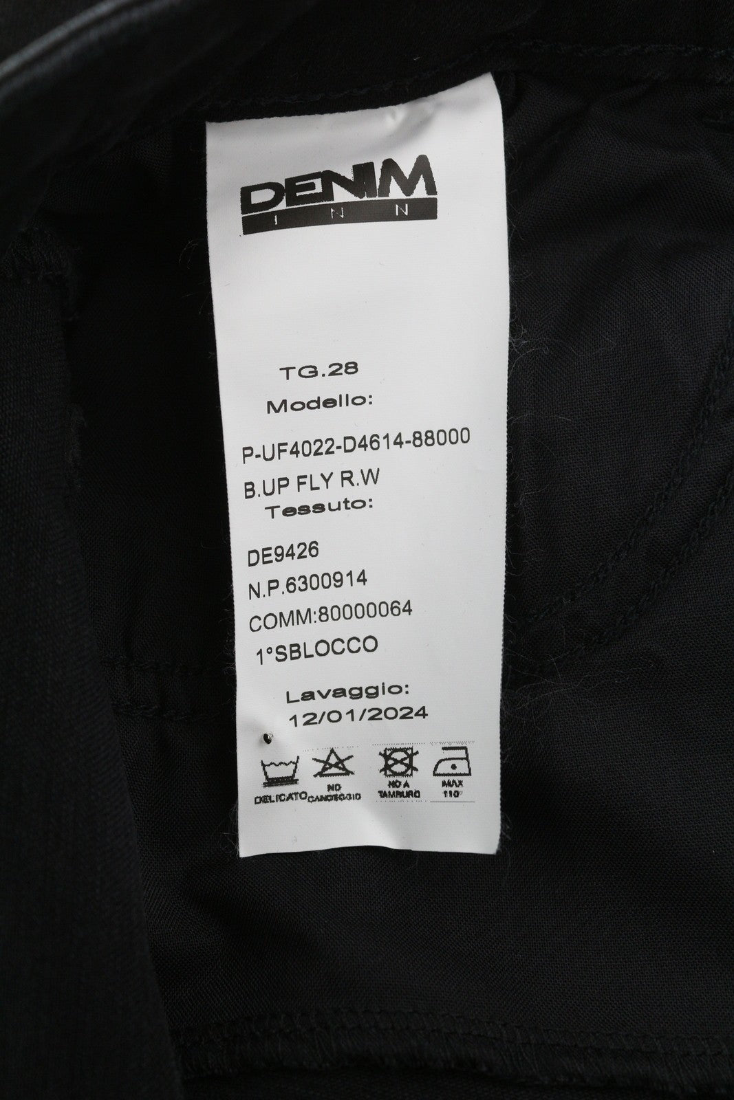 LIU JO Fly Women's Jeans W28 Black Bootcut Ankle Zip Fly Denim Logo