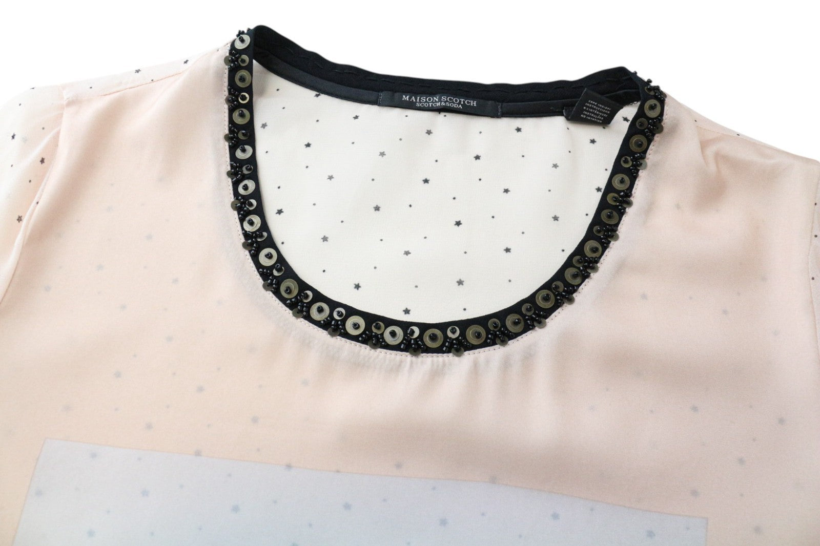 MAISON SCOTCH moteriški marškinėliai XS rožiniai su logotipu ir lengvu raštuotu megztiniu 