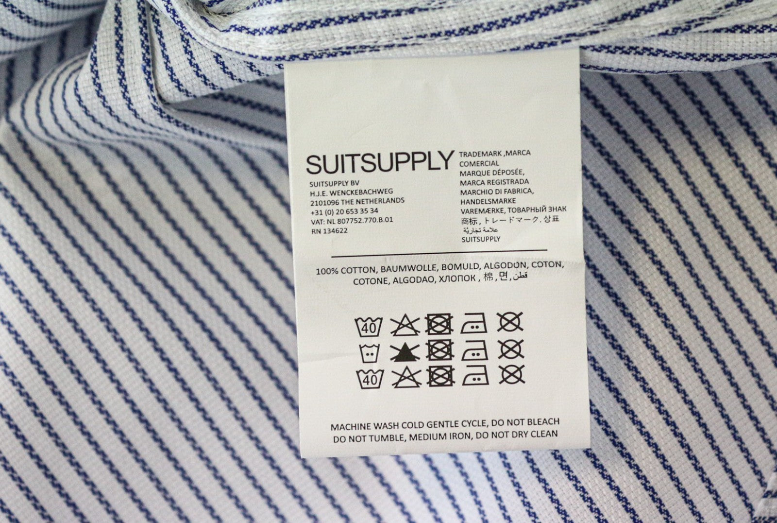 „SUITSUPPLY Traveller“ vyriški formalūs marškinėliai, 37 cm, itin ploni, balti, mėlyni, dryžuoti medvilniniai marškiniai 