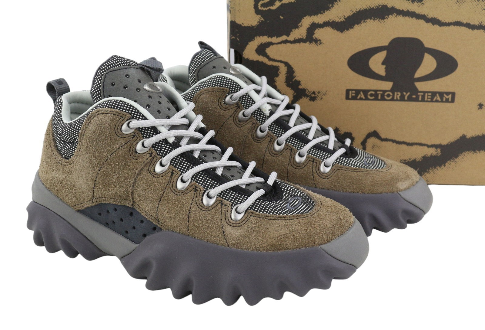 OAKLEY Factory Team x Brain Dead Edge Women Boots EU39 Cobbiestone Suede RRP190
