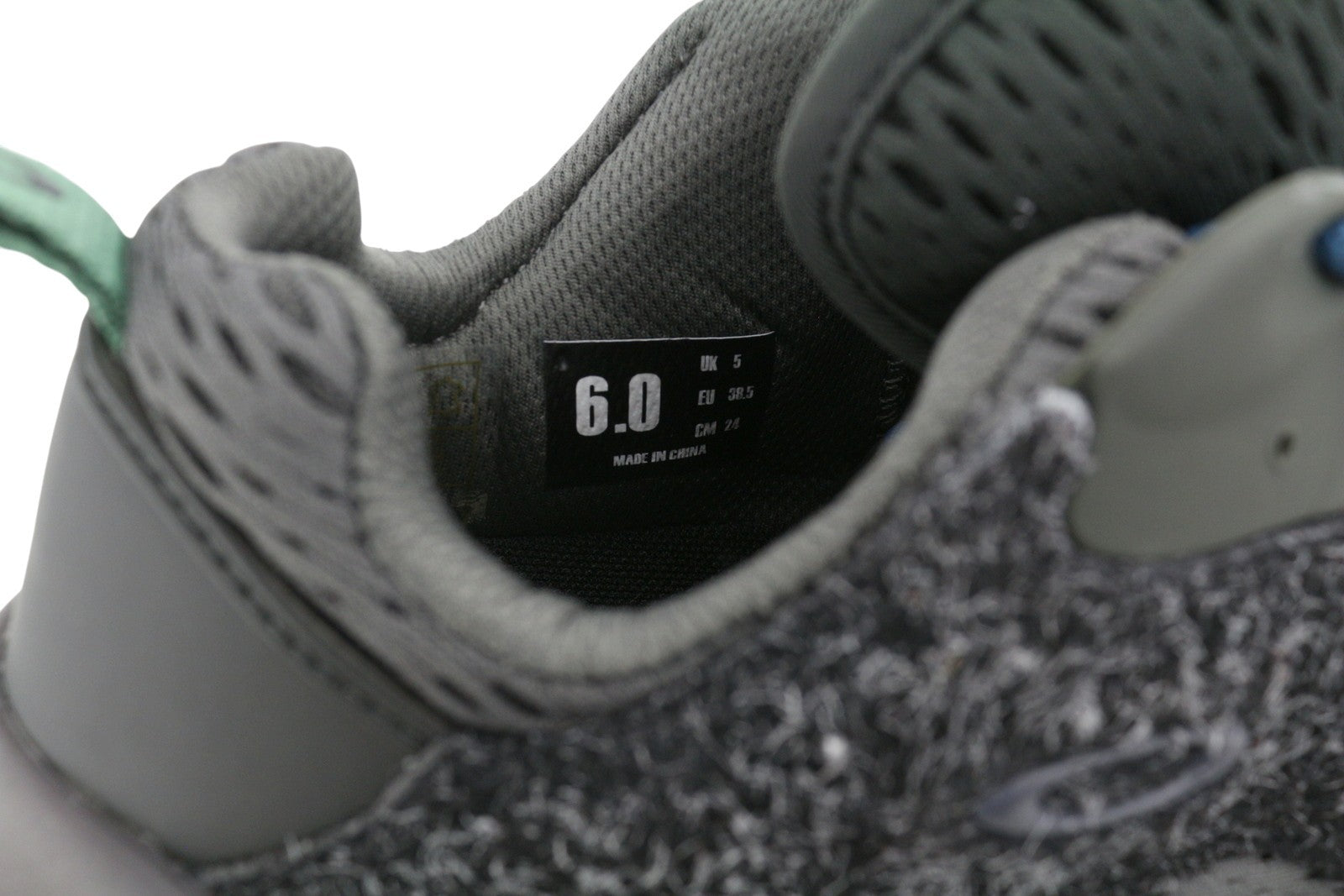 OAKLEY Factory Team Suede Chop Saw Women Sneakers EU38.5 Limited Edition RRP205