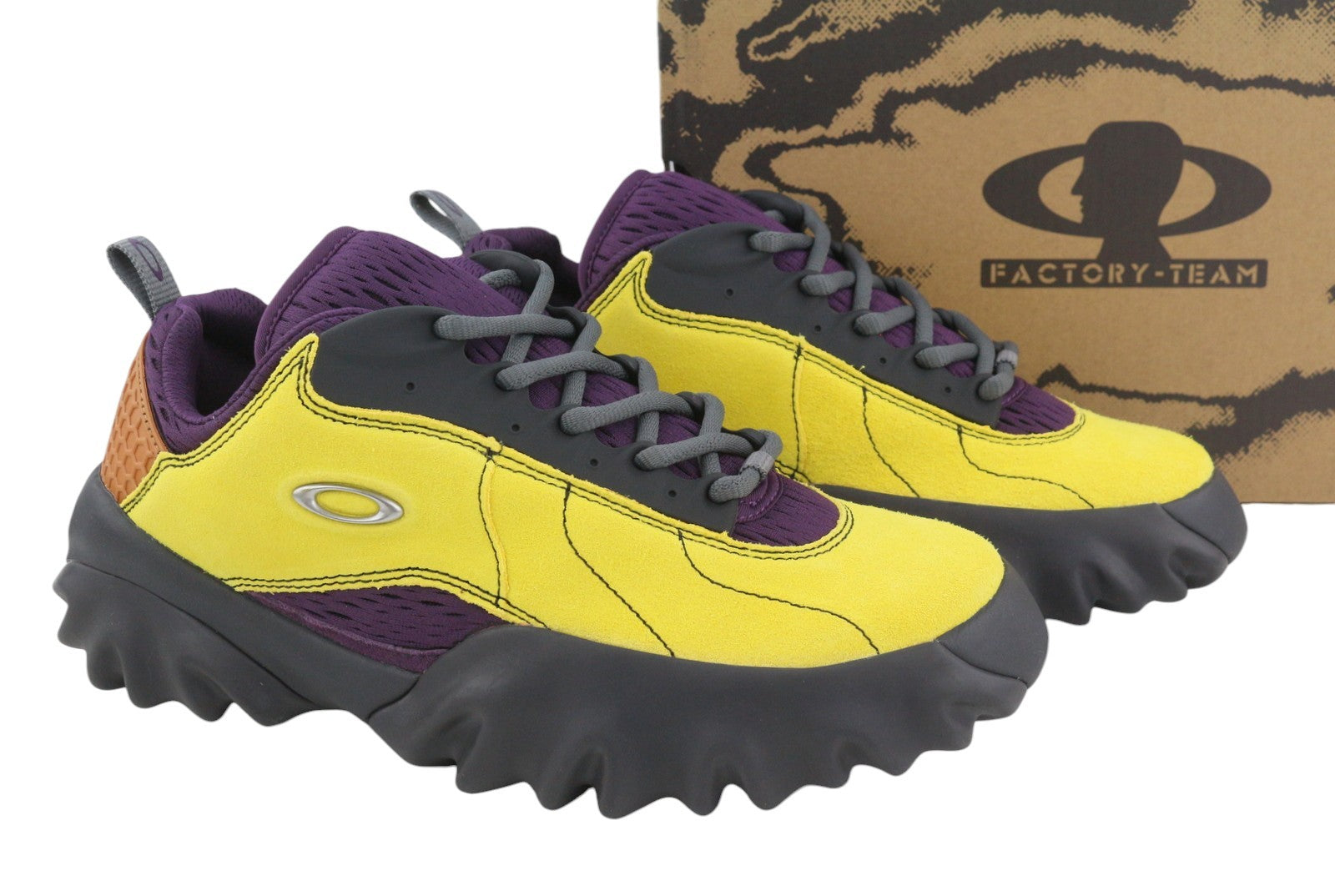 OAKLEY Factory Team x Brain Dead Chop Saw Men Sneakers EU41 Lemon Plum RRP189