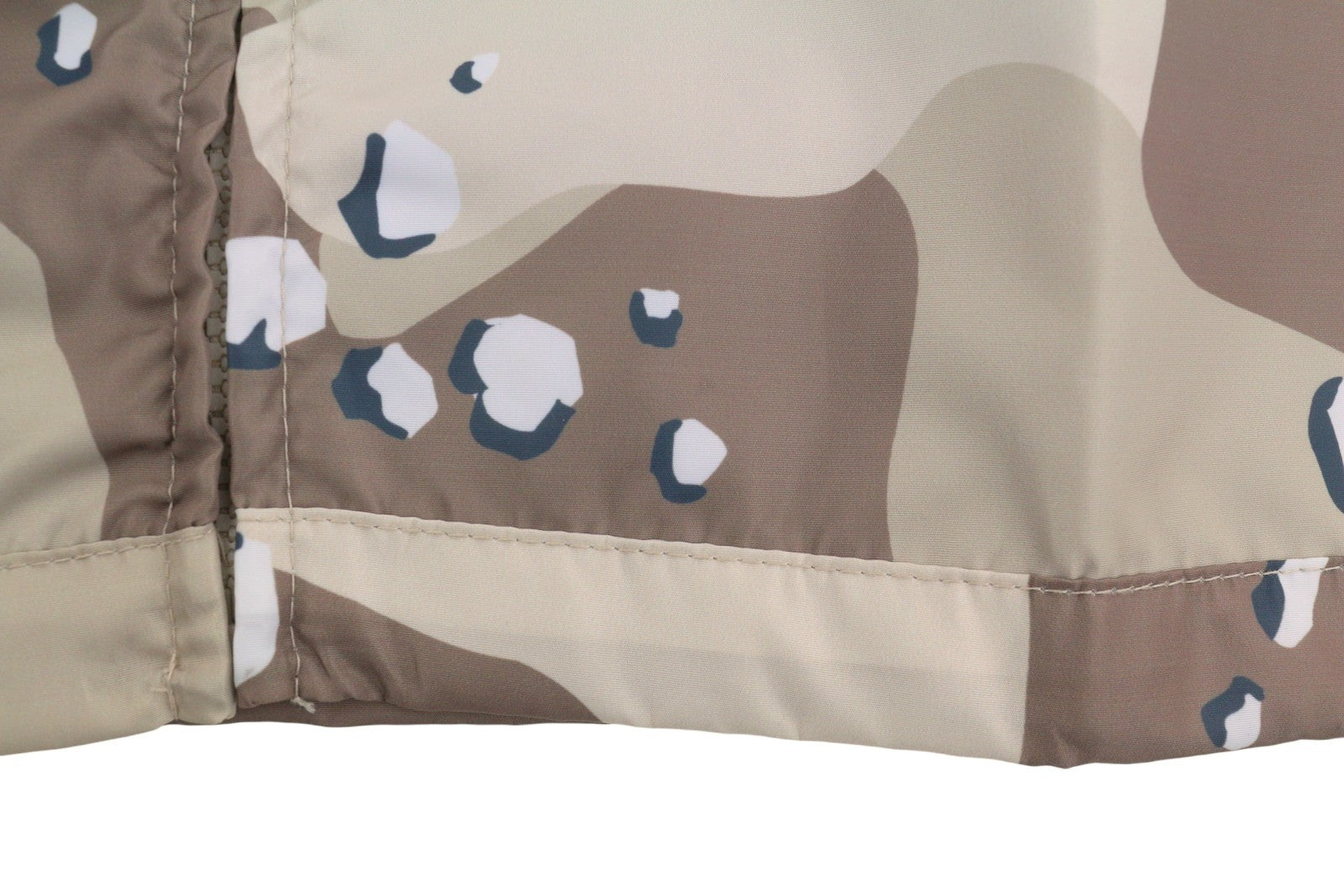 PRIMITIVE SKATEBOARDING Men Jacket L Brown Camouflage Hooded Zip Lightweight