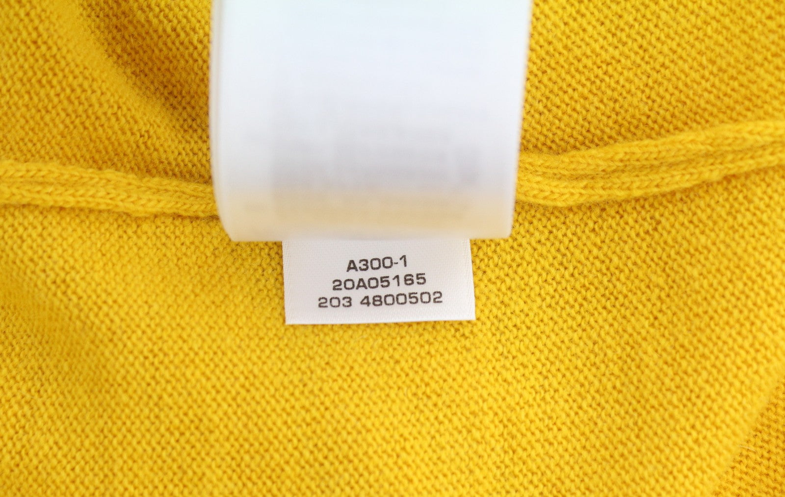 GANT Extrafine Lambswool V-Neck Women Jumper XS Ivy Gold Knit Pullover