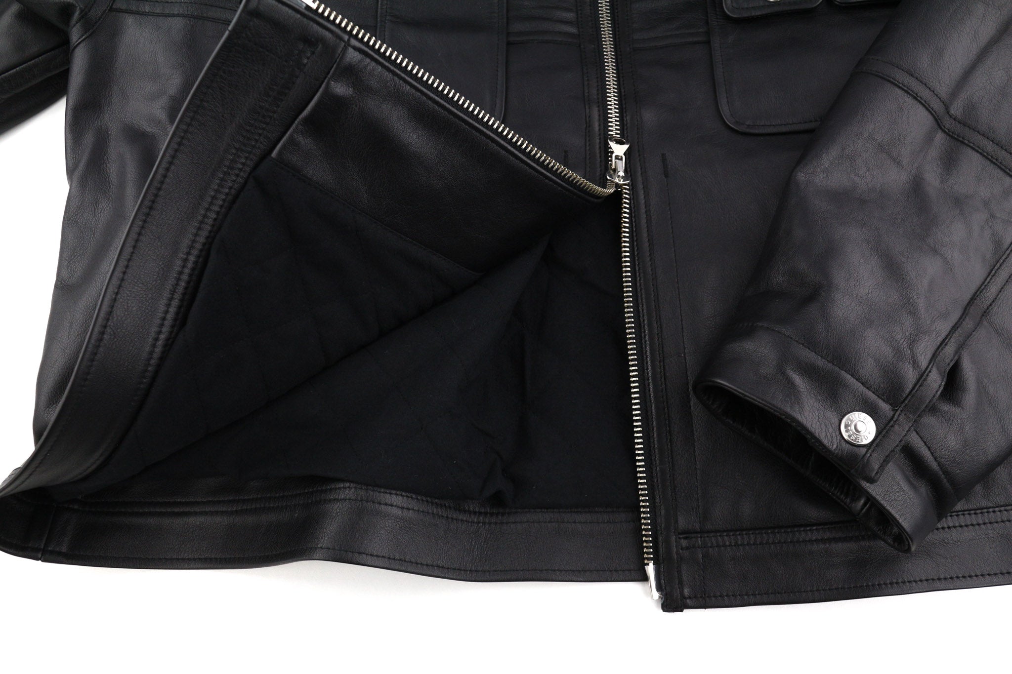 DIESEL L-Gilbert-Fur vyriška striukė XL su jaučio odos avikailio apykakle, rekomenduojama kaina – 1095 € 